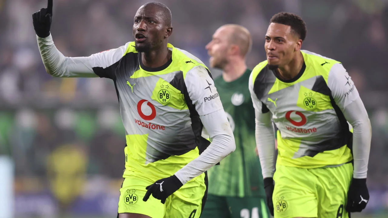 Bundesliga: Guirassy saves Dortmund in Wolfsburg - 3