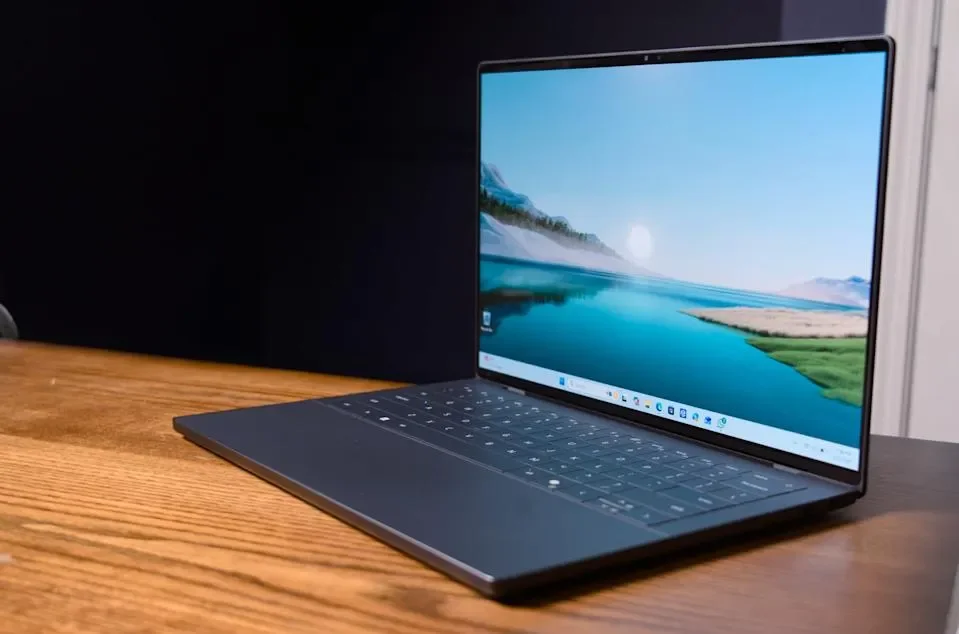 Dell XPS 14 (2026) review: A beautiful laptop that excels at almost everything… except typing - 1