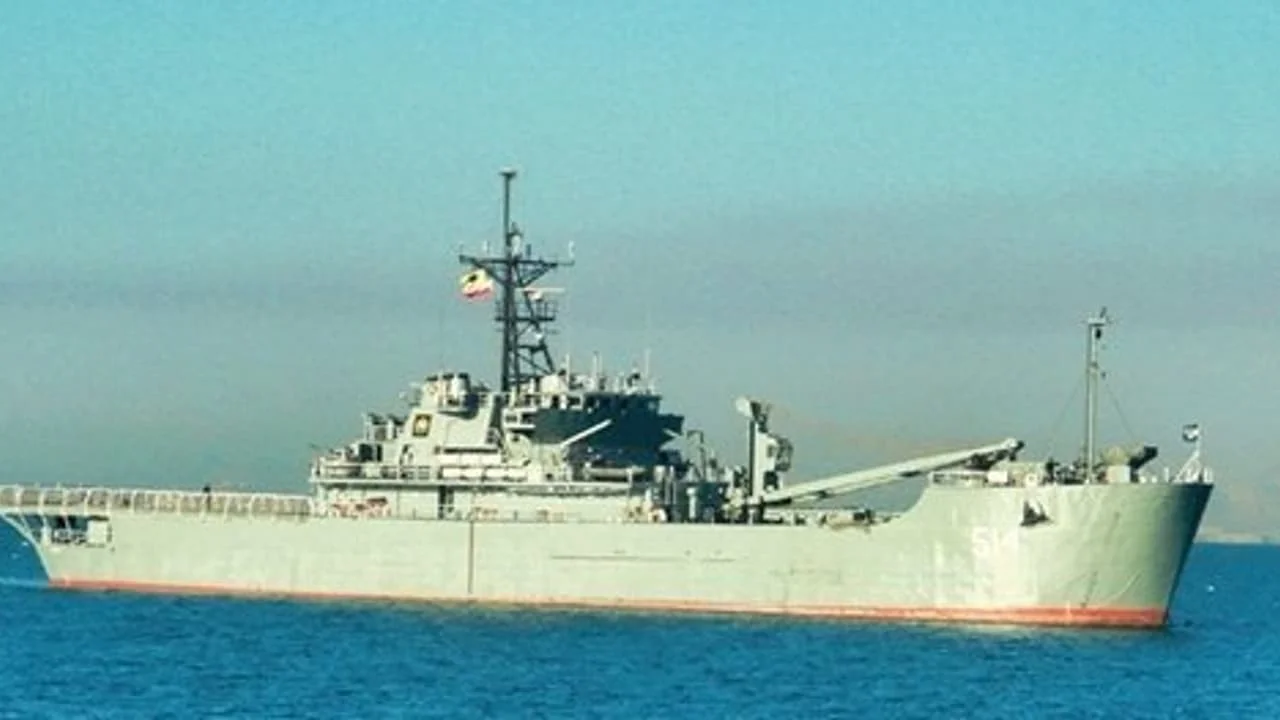 Iranian warship IRIS Lavan docks at Cochin Port for repairs after technical issues - 3