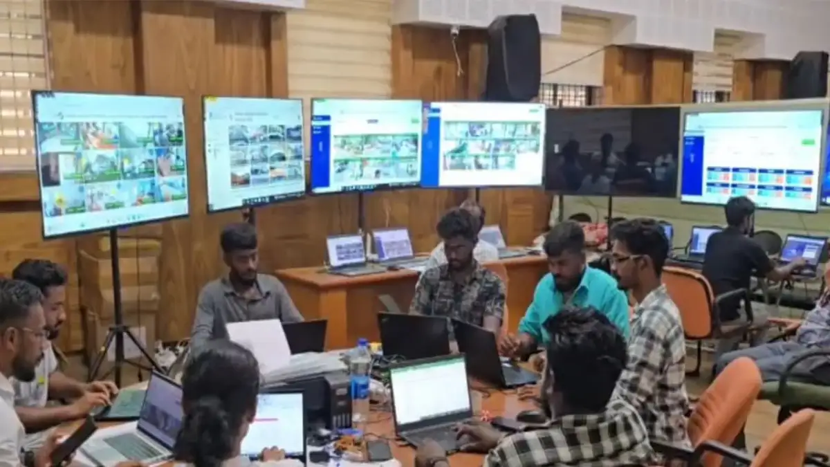 Kerala deploys AI surveillance for polls; real-time alerts track queues, crowd at booths - 4