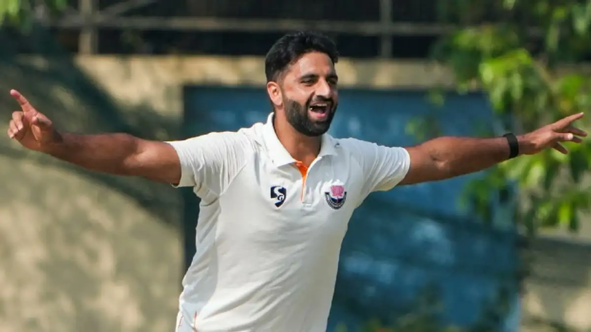 The Auqib Nabi supremacy: what worked in Ranji — and will it in Tests? - 2