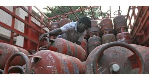 LPG cylinder rates rise: ₹60 domestic, ₹115 commercial from March 7 - 2