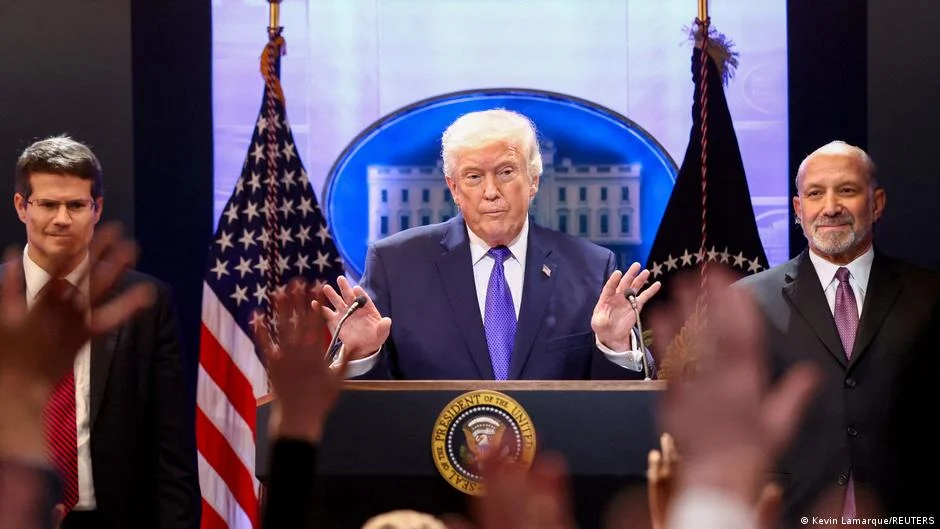 THE DON PUTS 10% TARIFF ON PLANET EARTH - 3