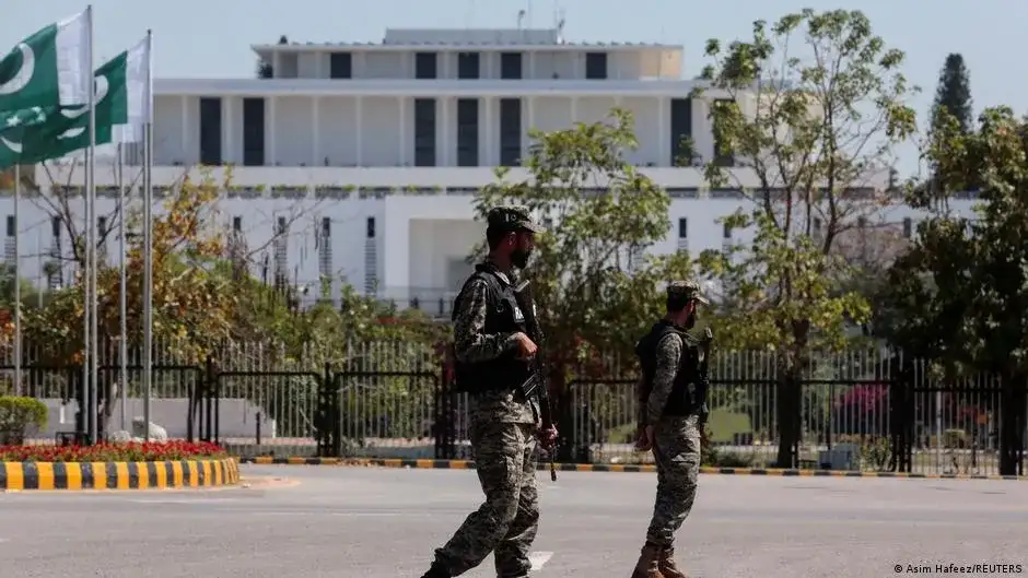 Only Vance Can Go to Pakistan - 4