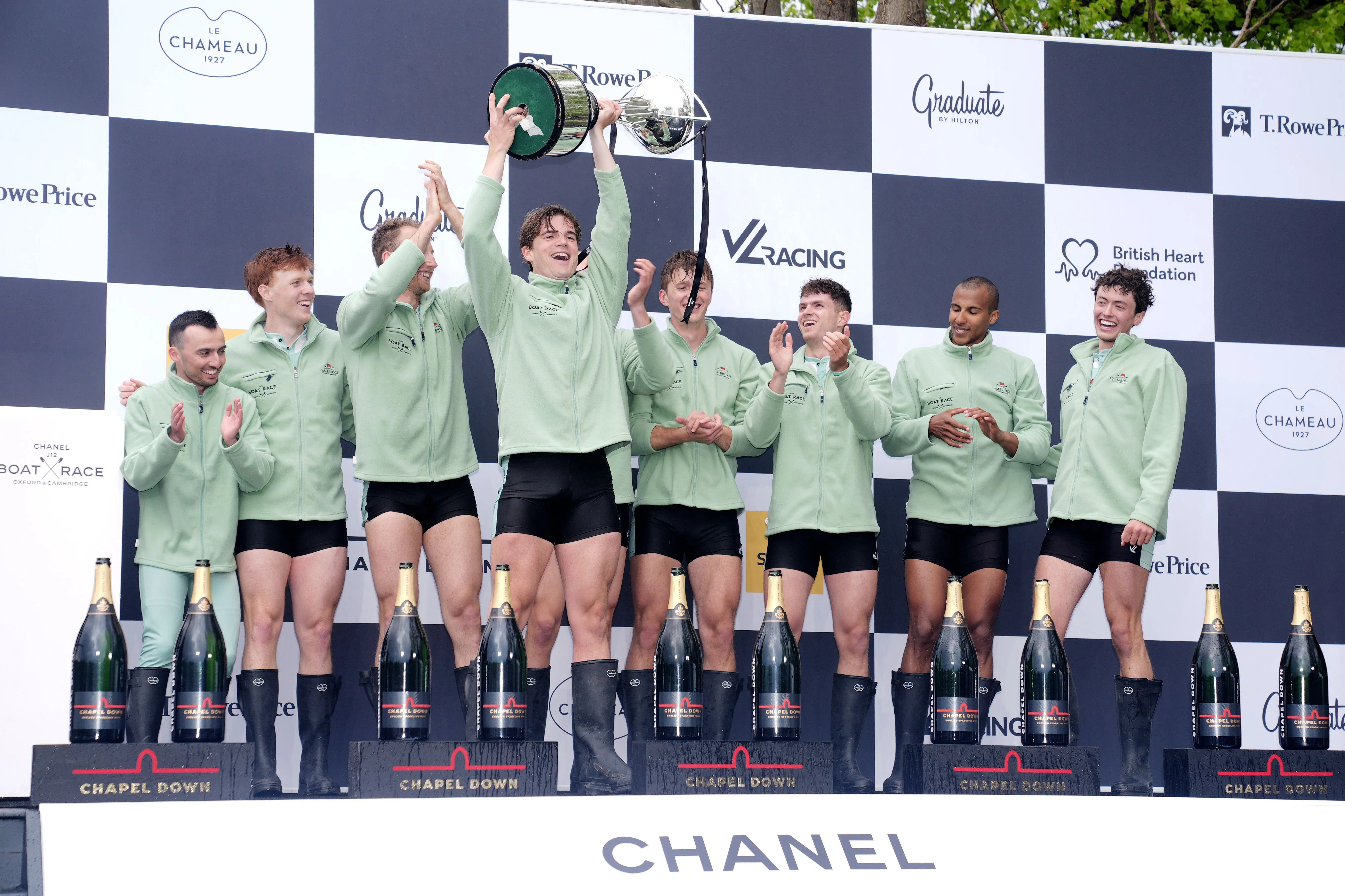 Cambridge happy to defy ‘brutal’ Boat Race weather and extend men’s winning run - 4