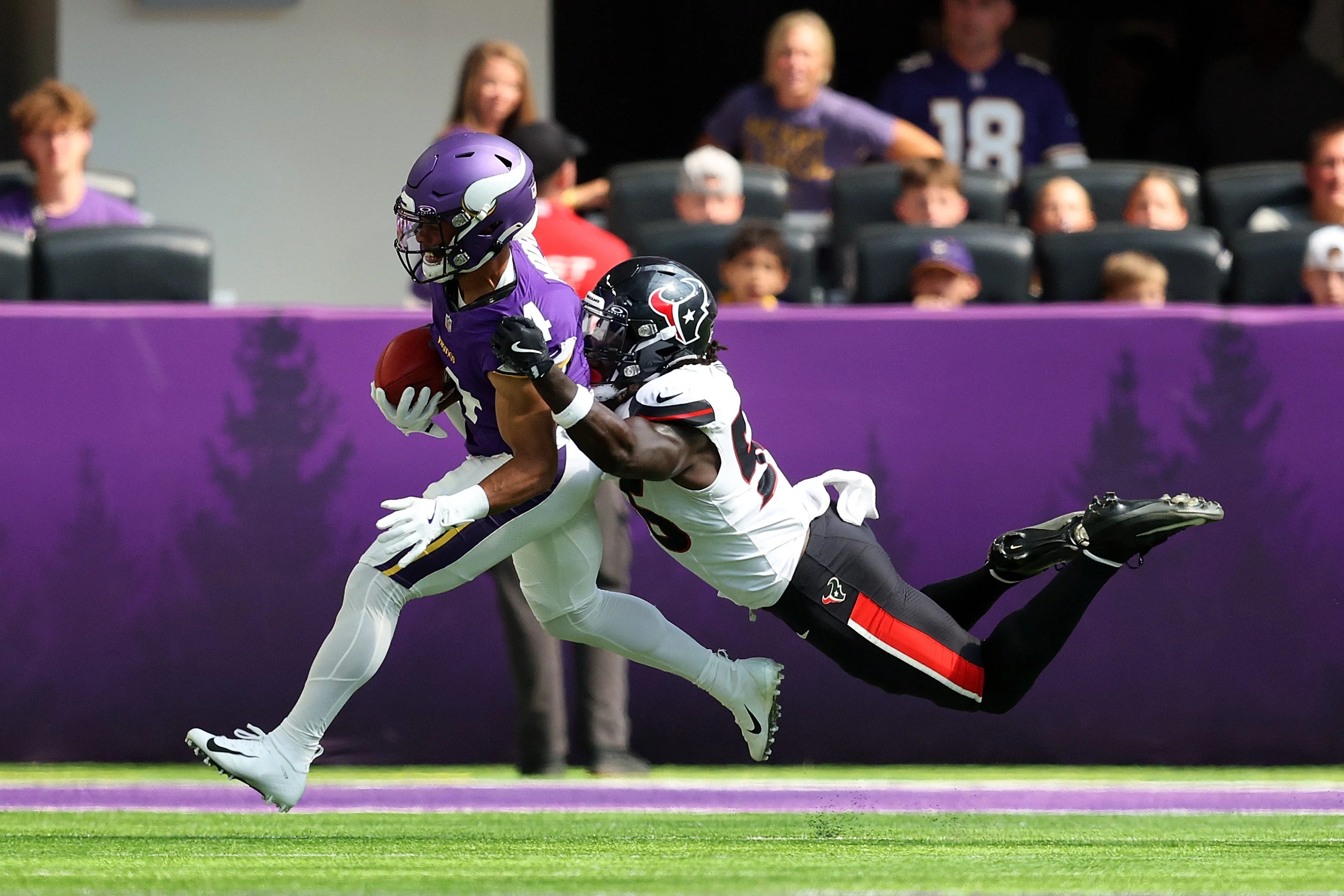 Rondale Moore, Vikings Wide Receiver, Dead at 25 - 3