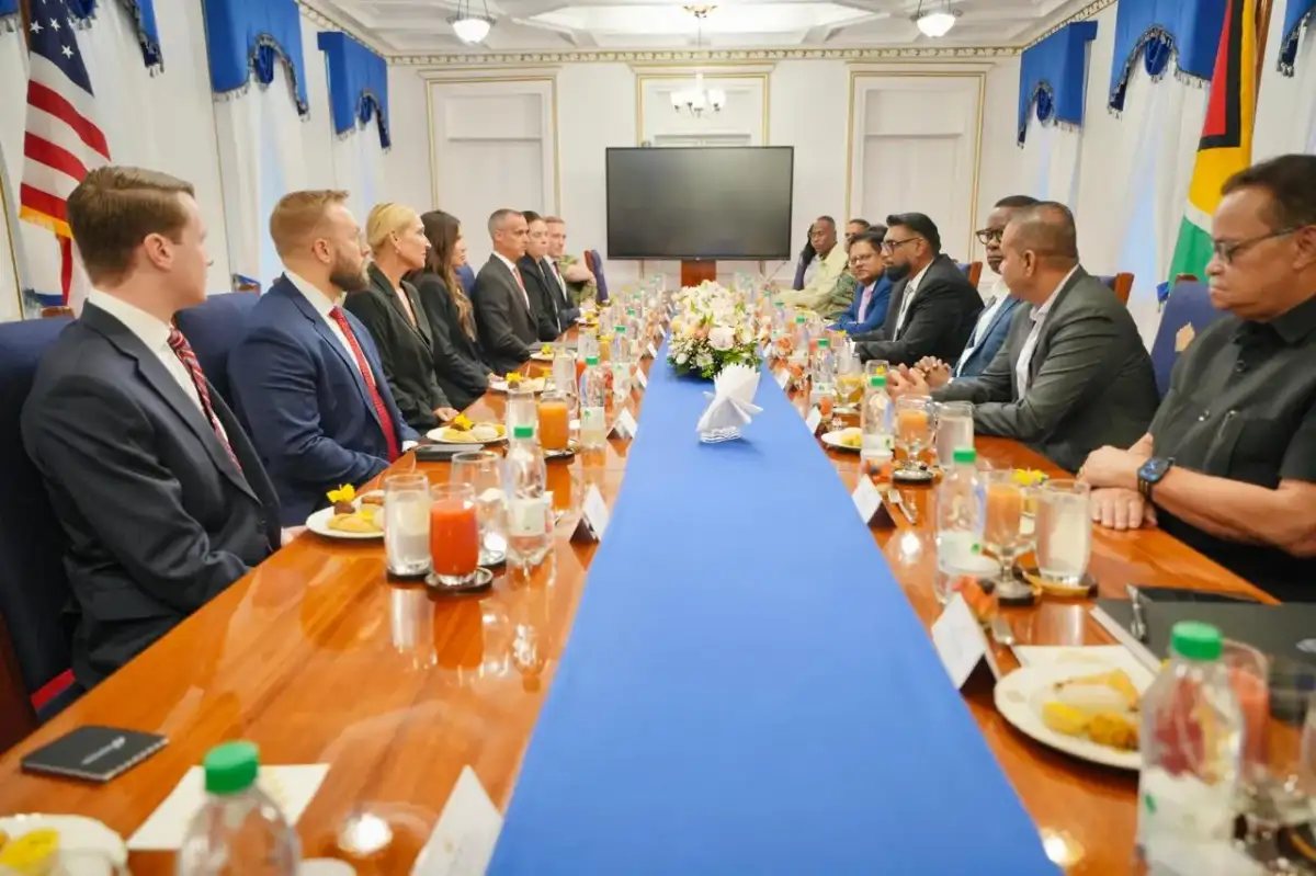 Is Corey Lewandowski Helping Kristi Noem With Her PR Crisis? Ex-DHS Boss, Bryon Noem 'No Longer Living Together' - 3