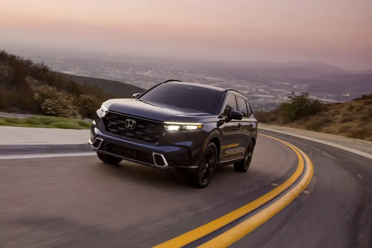 Edmunds: These are the used SUVs that hold their value best - 2