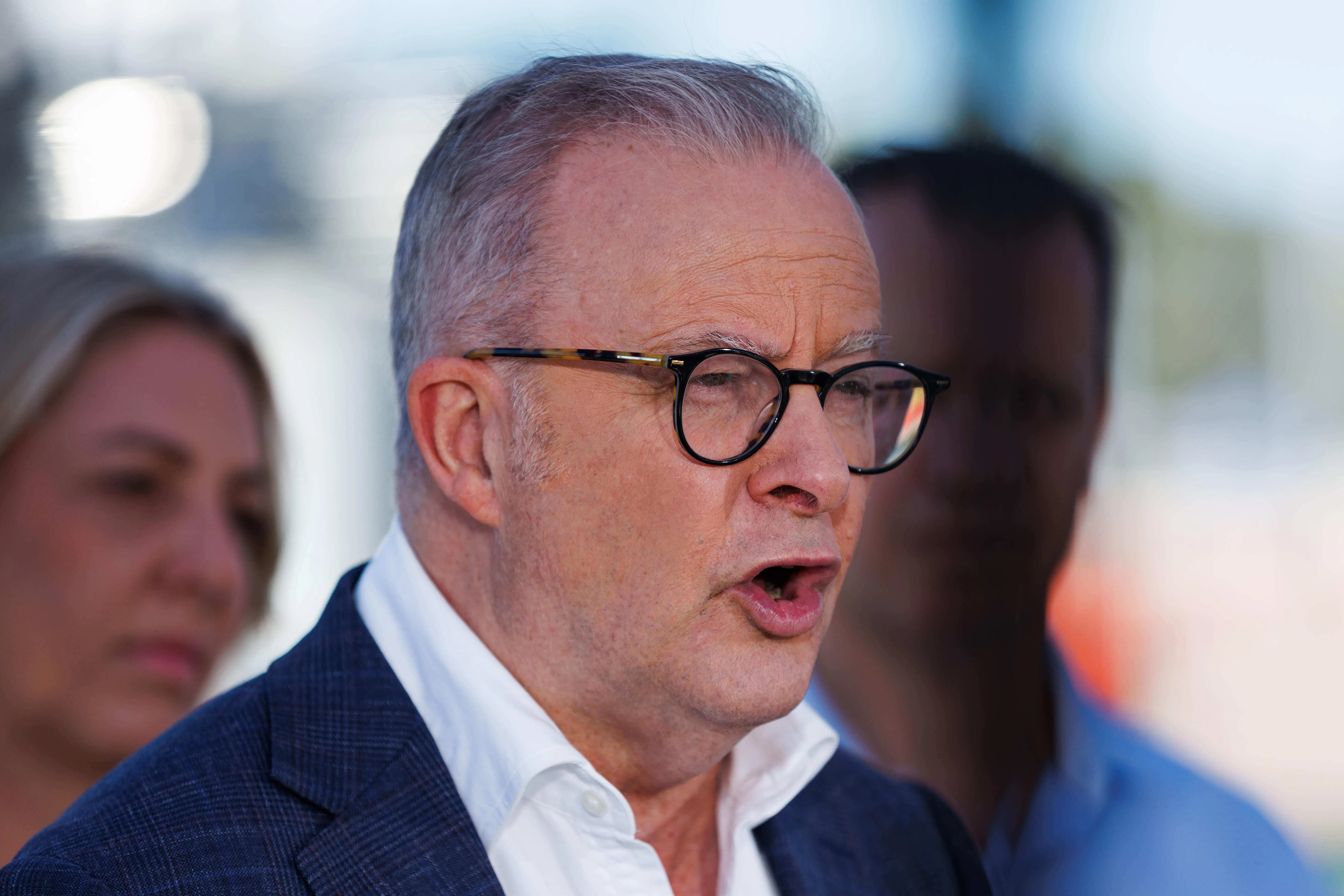 Harlequins sign England's Furbank from Northampton - 1