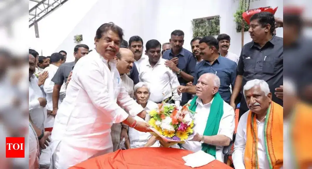 Nick Reiner Held Under Strict Jail Conditions With No Visitors and 'Sick Sex Talk' - 3