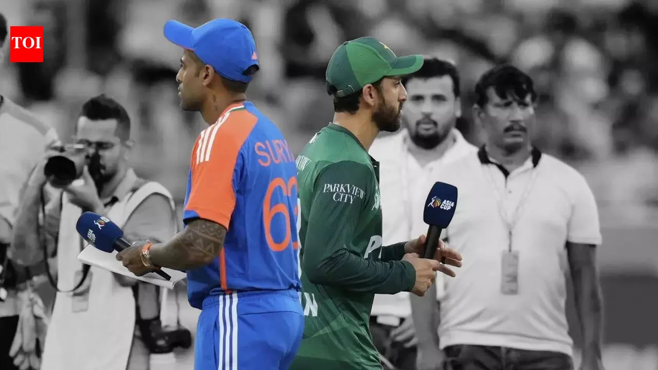 India vs Pakistan LIVE Score, T20 World Cup 2026: 'Handshake' In Focus Once Again After Suryakumar Yadav's Blunt Message - NDTV Sports - 4