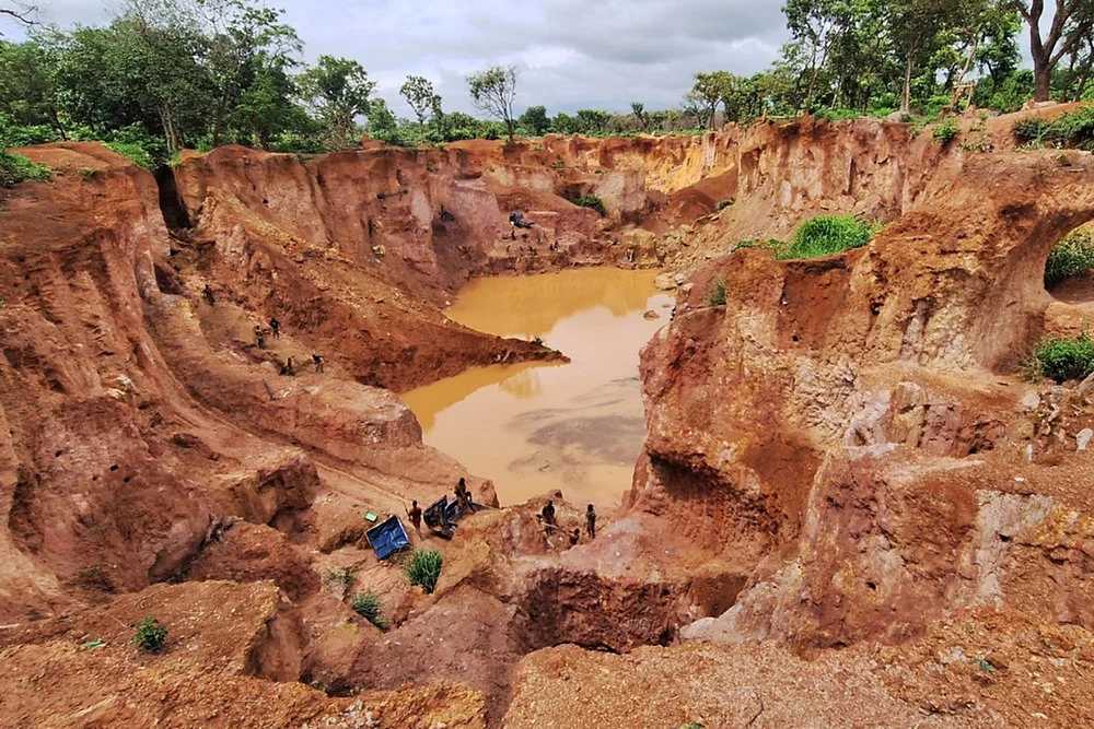 Aurum hits bonanza gold as strike and depth increase in Africa - 4