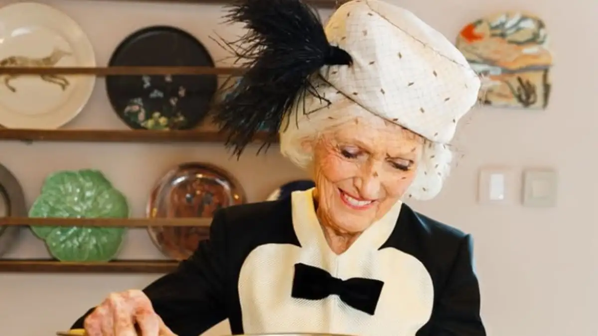 Unanswered questions as search for Nancy Guthrie enters a new month - 3