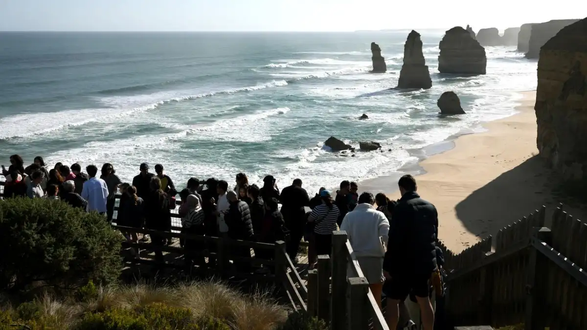 Tourists to be charged a fee to visit iconic Aussie landmark - 3