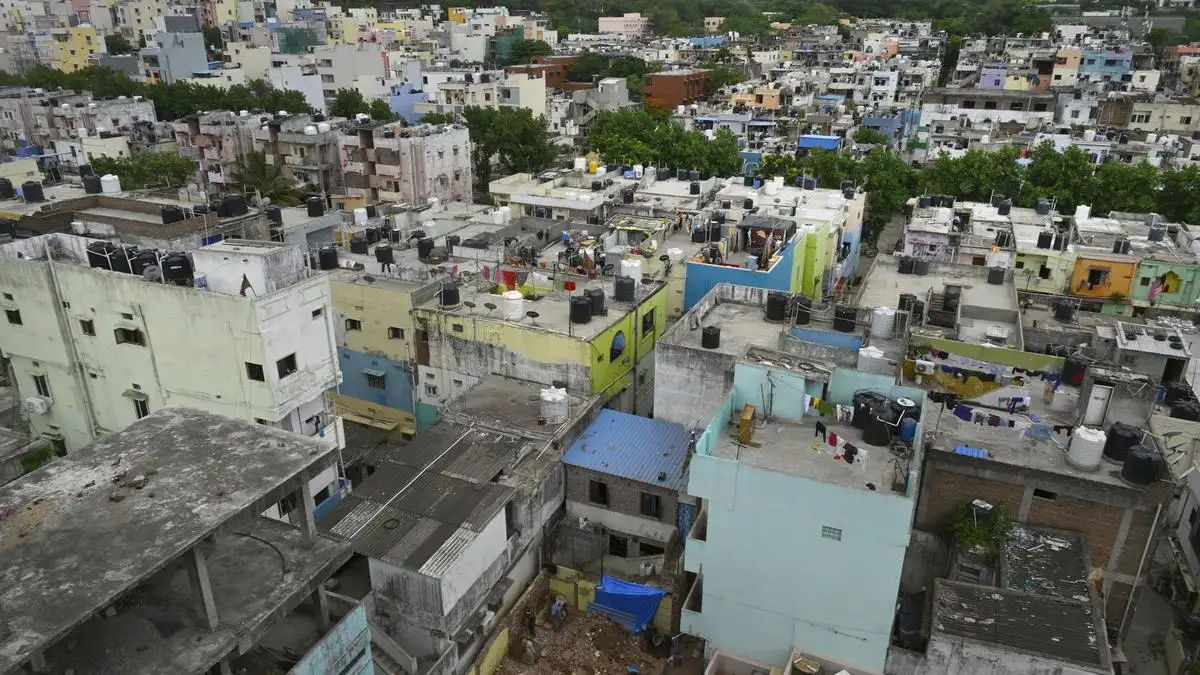 Commanders re-sign WR Treylon Burks - 2