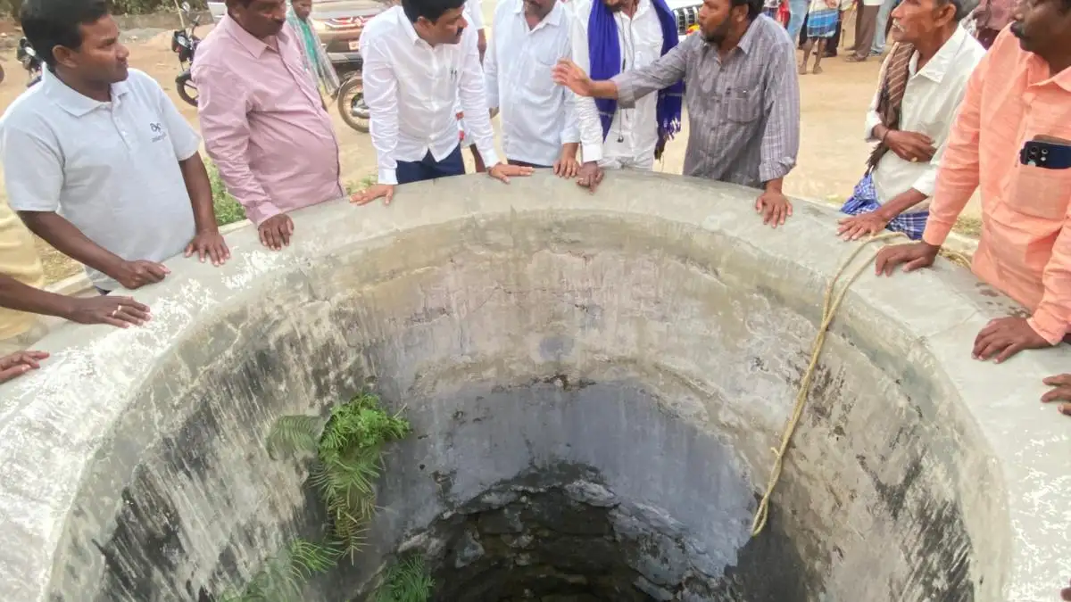 SC panel member calls for better facilities in Parvatipuram hostels - 3