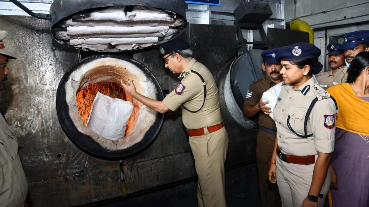 Greater Chennai Police destroy over 2,000 kg of ganja - 4