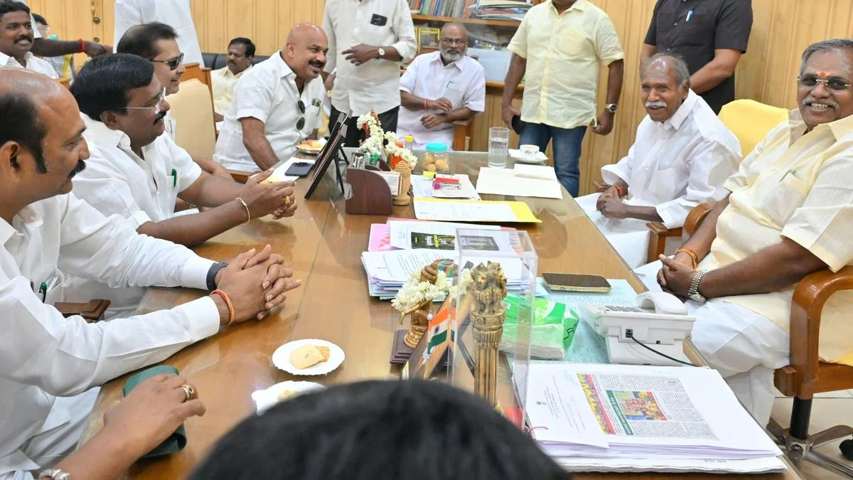 Puducherry Statehood: CM Rangasamy concurs with DMK that sees no point in contesting poll if government is powerless - 3