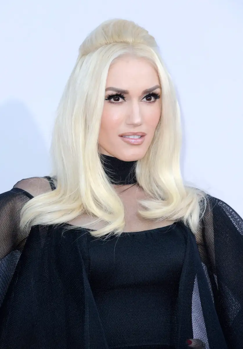 Gwen Stefani reveals how she found religion after becoming pregnant at 44 - FemaleFirst - 1