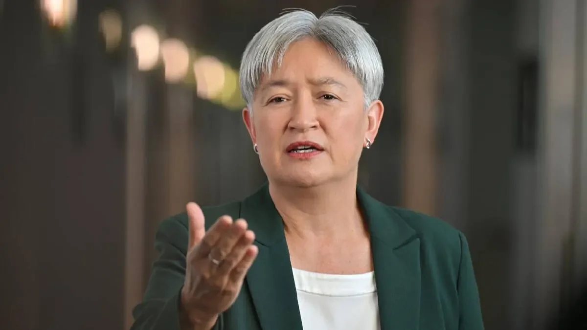 Penny Wong issues urgent warning to Israel as devastating Lebanon attacks trigger new oil crisis fears - 2