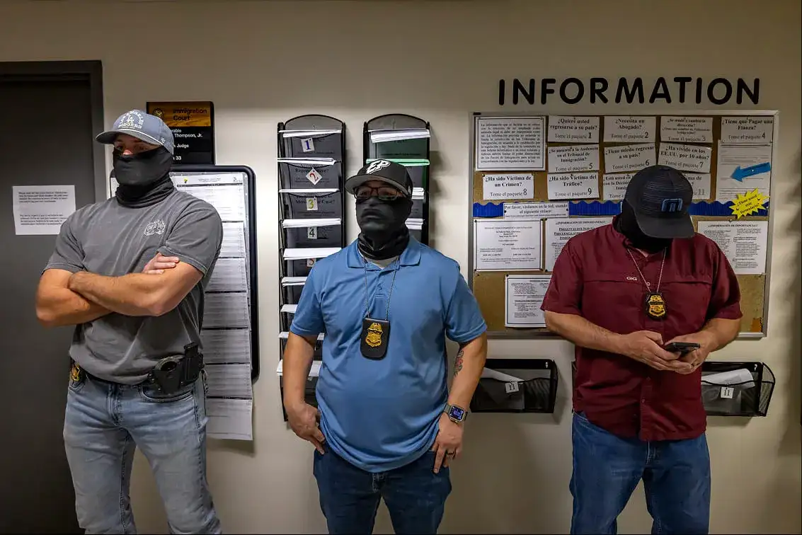 Unmasking Paramilitary Agents Behind Violent Immigration Crackdown... - 4