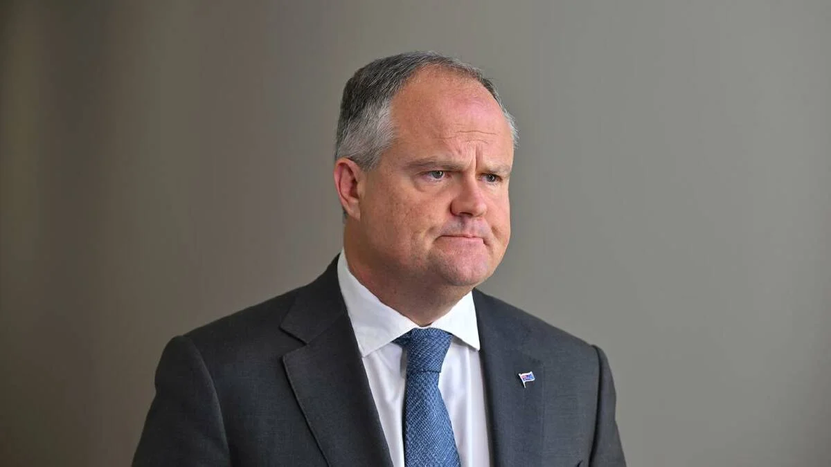 Australia news LIVE: Coalition seeks to criminalise actions of anyone assisting IS brides to return to Australia; Armed man shot and killed trying to enter Trump’s Mar-a-Lago - 1