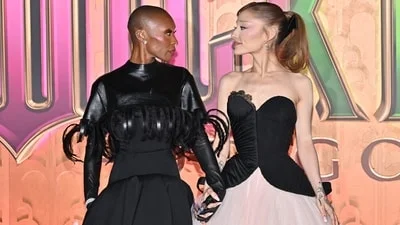 Is Ariana Grande, Cynthia Erivo's 'Non-Demi-Curious, Semi-Binary Relationship' Real? Wicked Star Finally Addresses Rumours - 3
