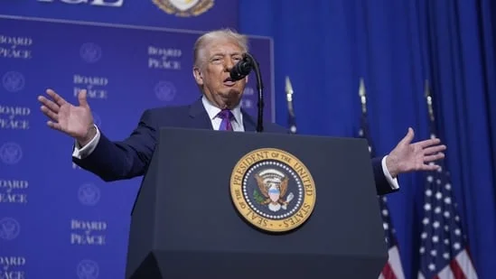 Trump repeats claim of 'stopping' India-Pak war with new twist: '11 expensive jets shot down' | India News - Hindustan Times - 1