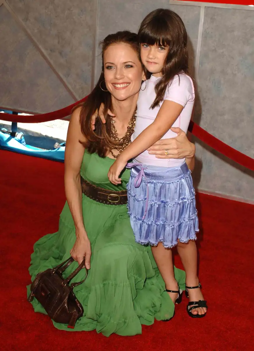 John Travolta leaves fans stunned with striking snap of his lookalike daughter Ella Bleu, 26 - 2