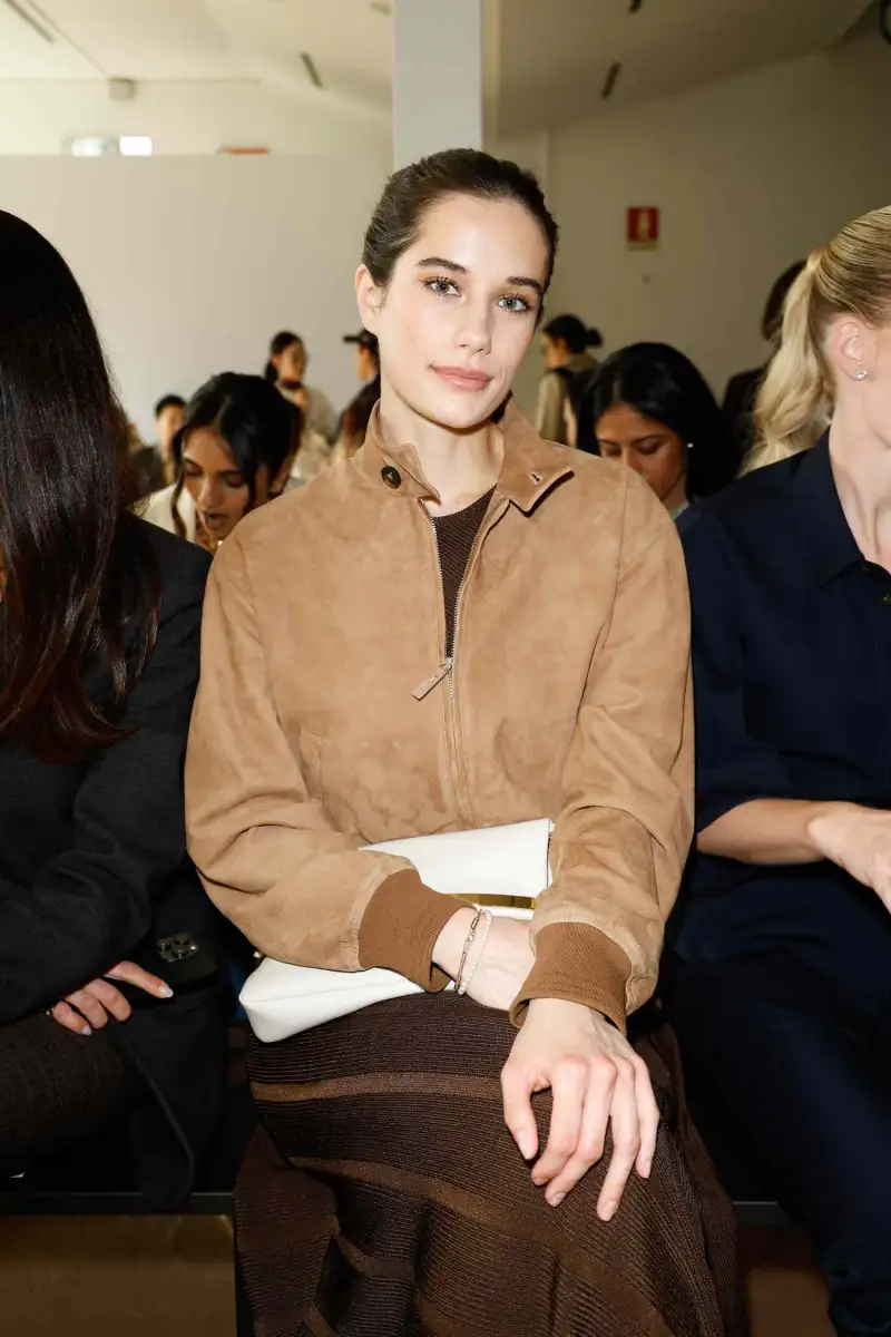 John Travolta leaves fans stunned with striking snap of his lookalike daughter Ella Bleu, 26 - 1