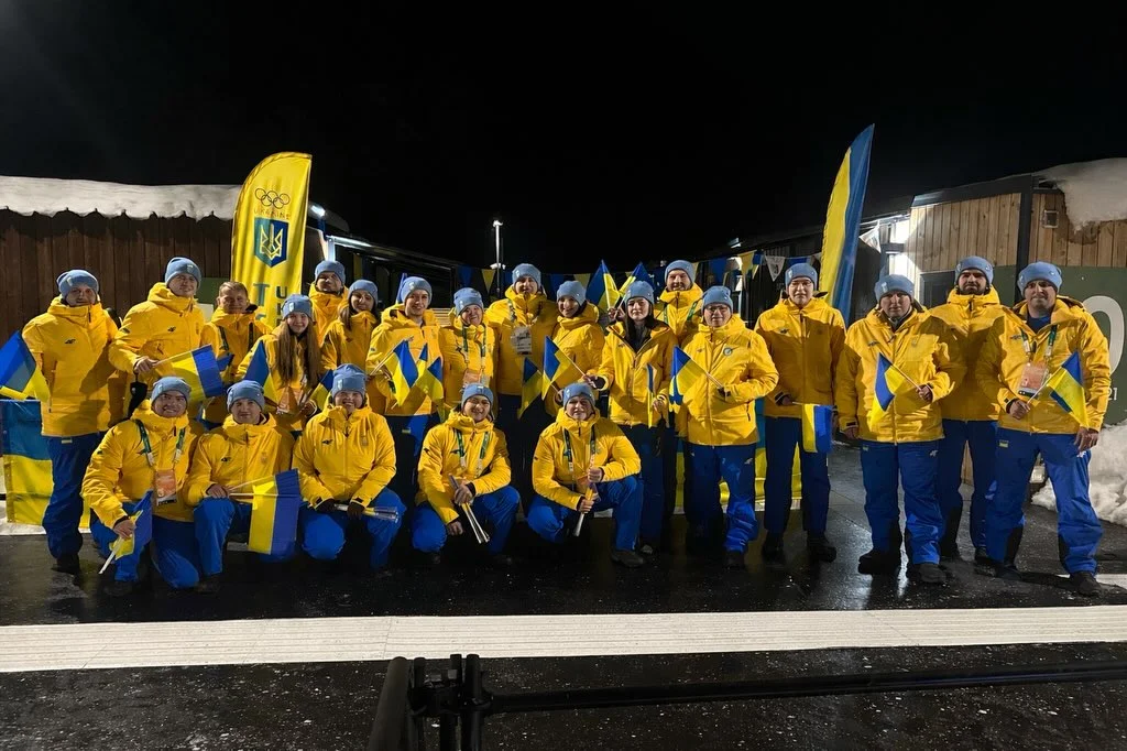 Russian woman carried Ukraine team placard at Winter Olympics opening ceremony - 4