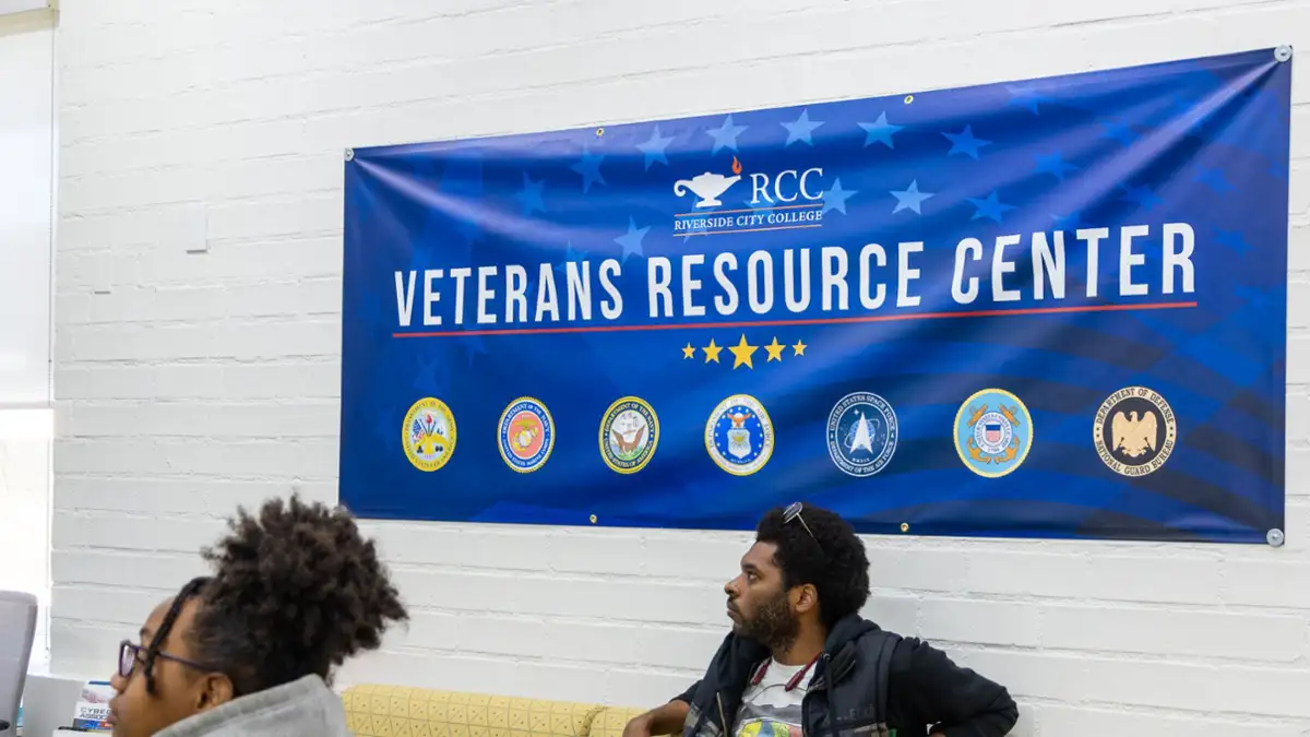 Riverside City College standing in the gap for veteran students - 1
