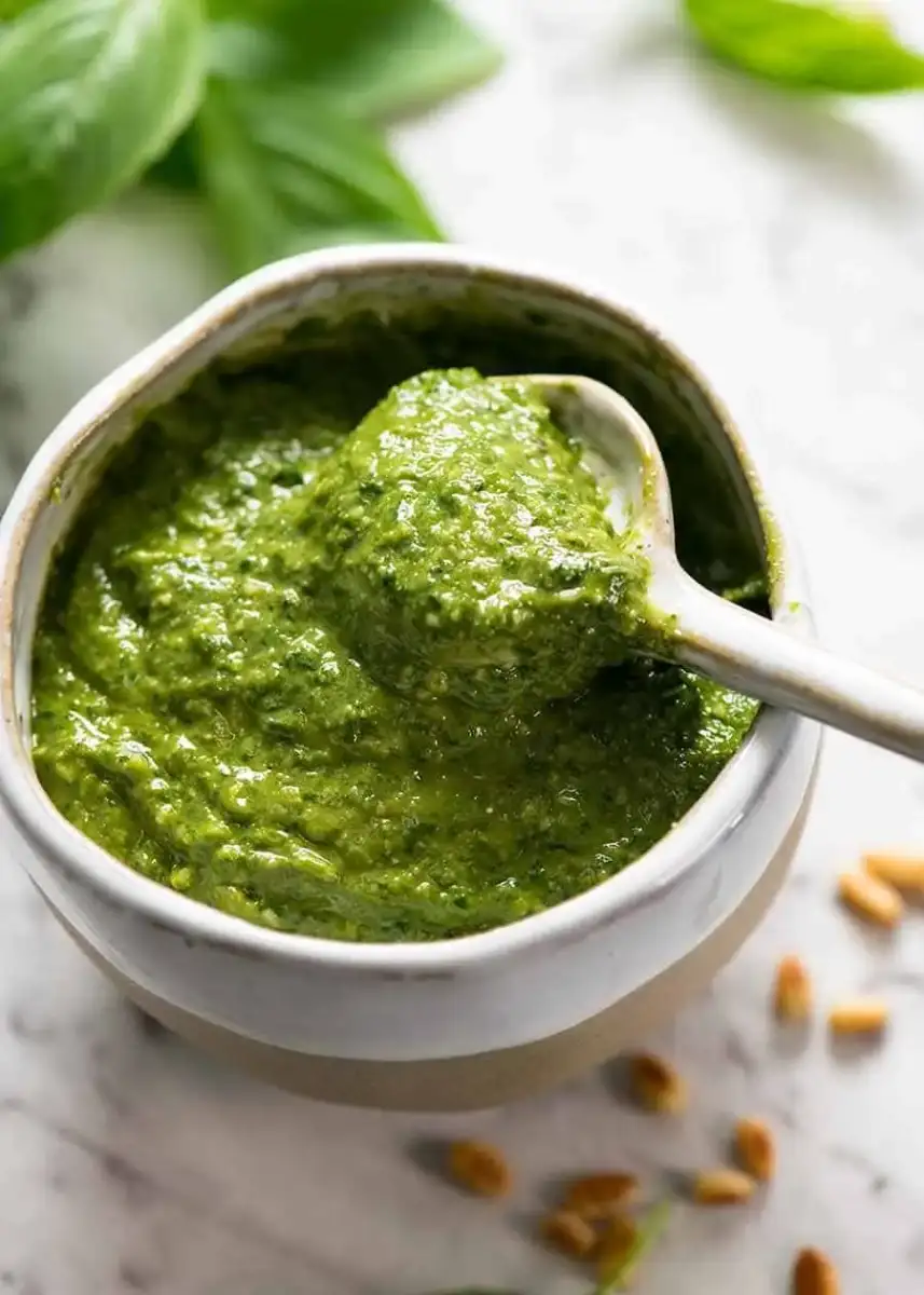 Spinach and Pine Nut Pesto - 3