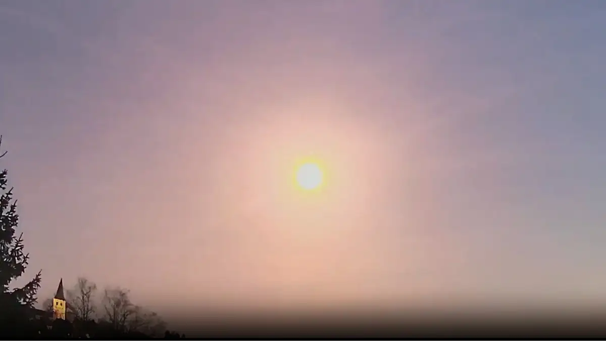 European Space Agency probing fireball that hit German home - 1