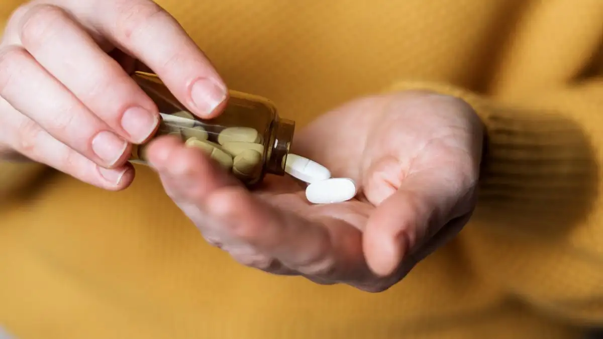 Taking multivitamin daily could help to slow biological ageing, study suggests - 1