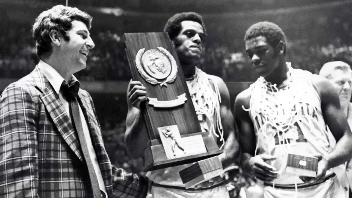 4 memorable losses part of Indy's Final Four hosting legacy - 3