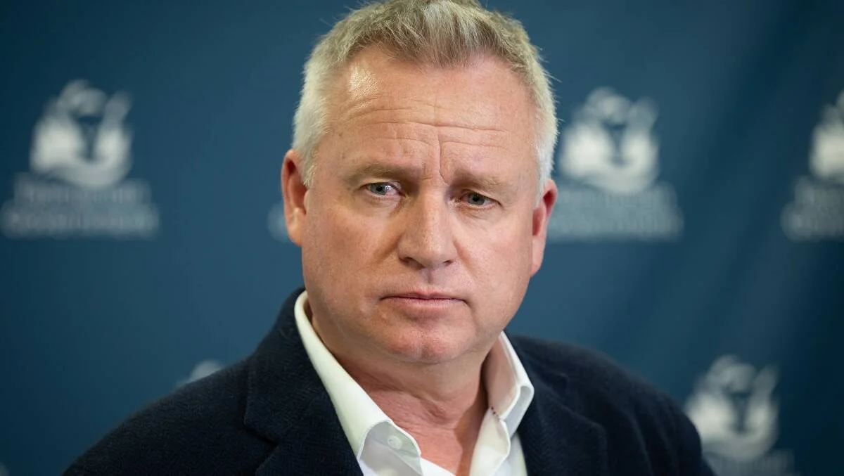 Stop land sale to NBL team owner, Tasmanian government advised - 1