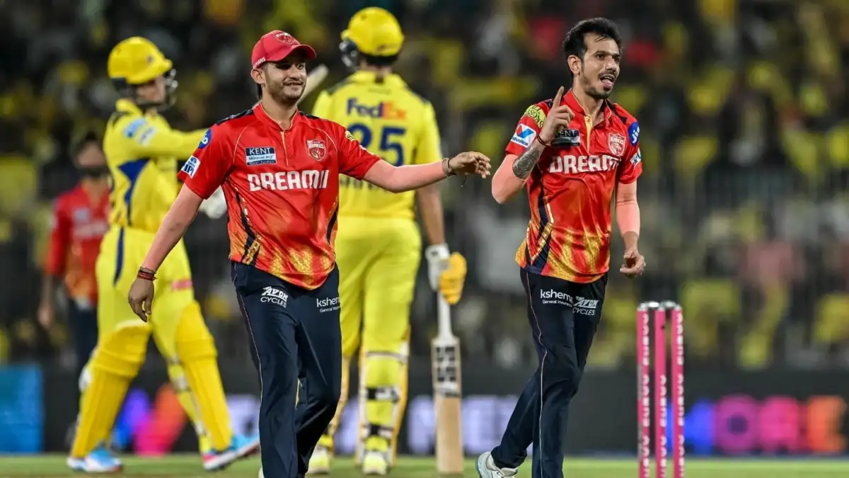 IPL: Chennai crowd forces Ian Bishop to say 'sorry' during CSK vs PBKS toss - Watch - 4