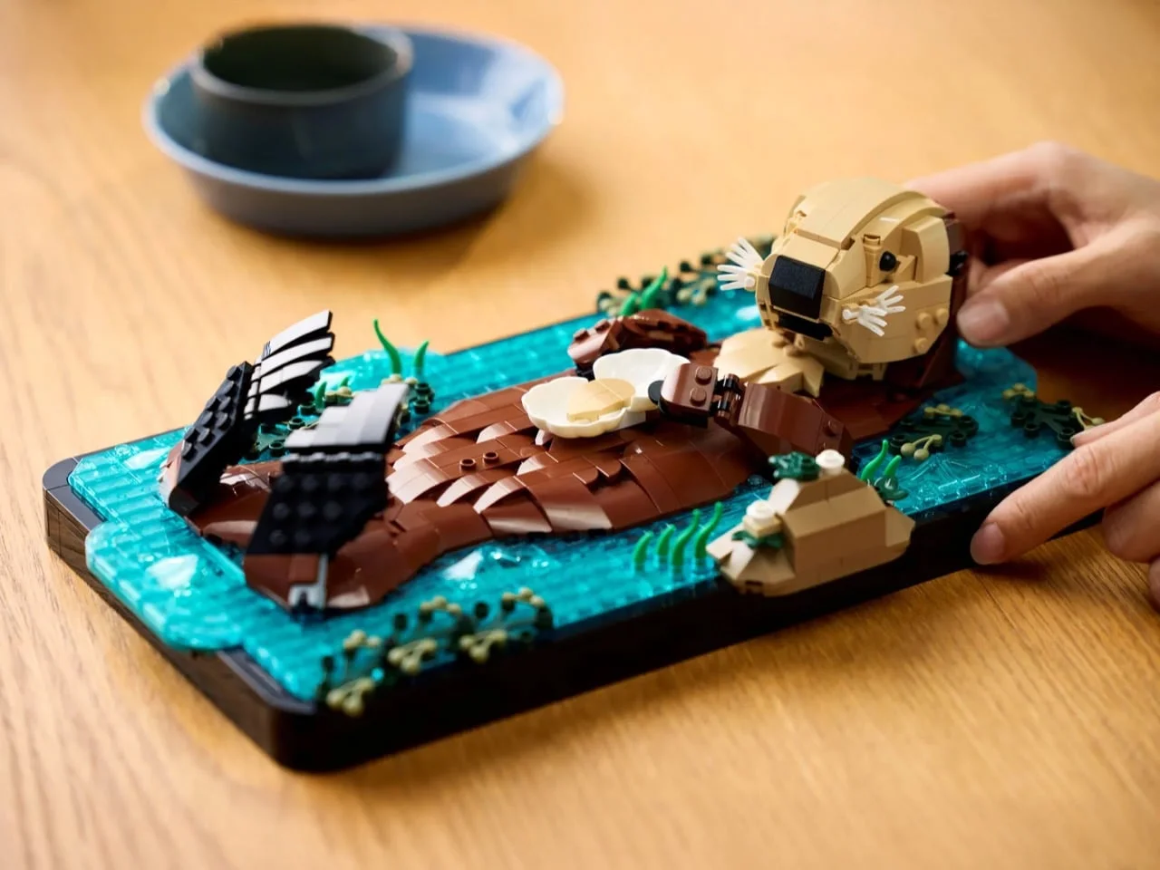 The Incredibly Cute LEGO Floating Sea Otters Set Is Now Up for Preorder - 1