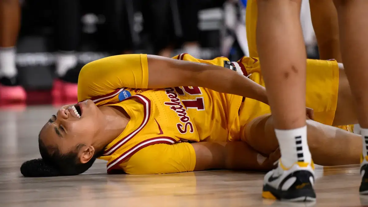 USC star Watkins nearing end of rehab on knee - 4